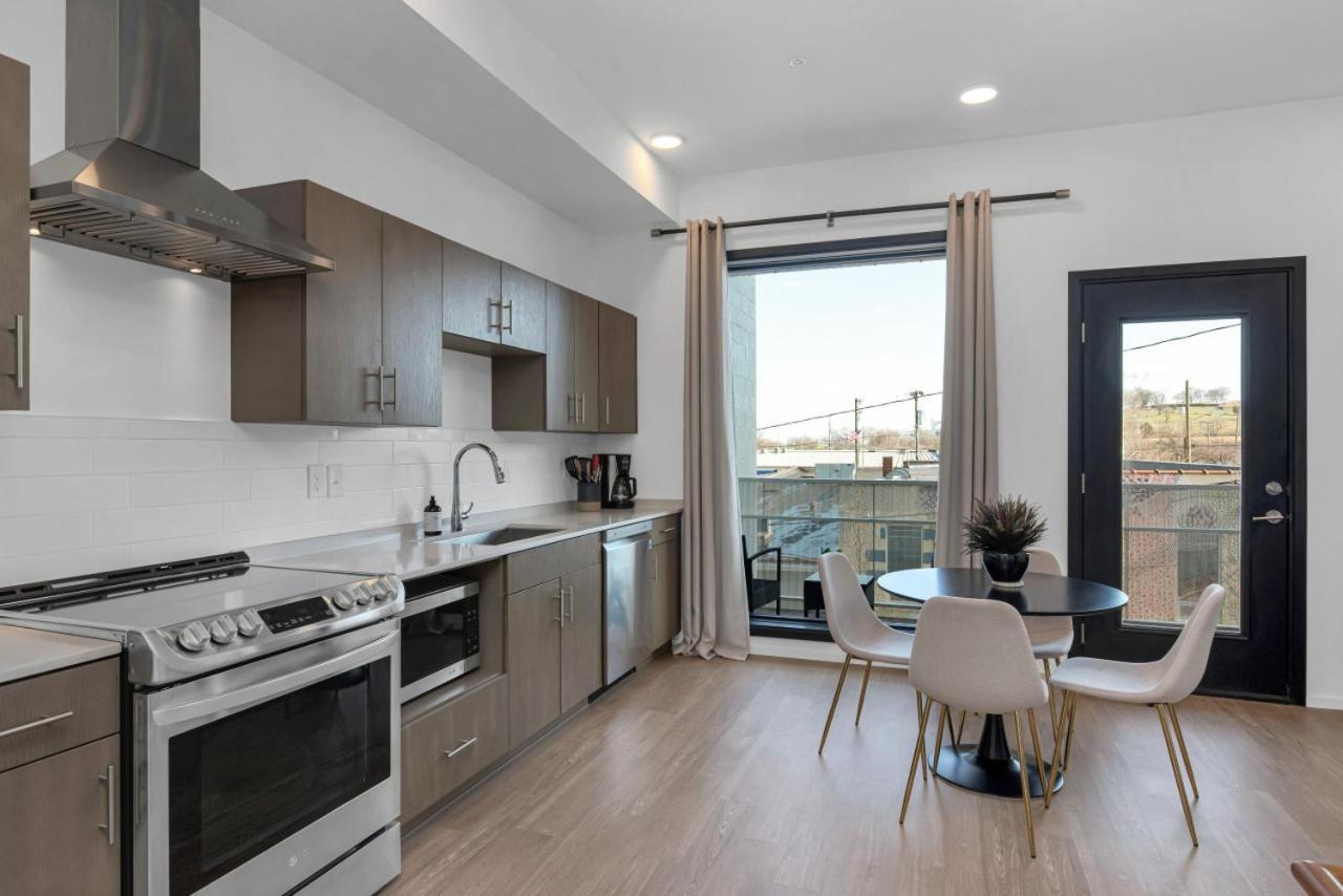 Gulch Located With 4 Beds, Pool, Private Patio And Secure Parking Βίλα Νάσβιλ Εξωτερικό φωτογραφία